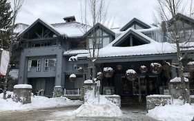 Glacier Lodge Whistler 4*